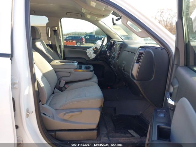3GCPCPEC8JG607214 Chevrolet Silverado 1500 Custom