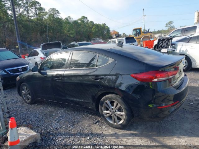 5NPD84LF2JH304047 Hyundai ELANTRA SEL