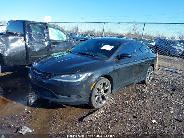 Chrysler 200 S 2015 1C3CCCBB3FN684210 Image 2