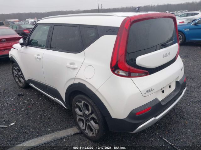 KNDJ23AU1N7164275 KIA Soul X-line