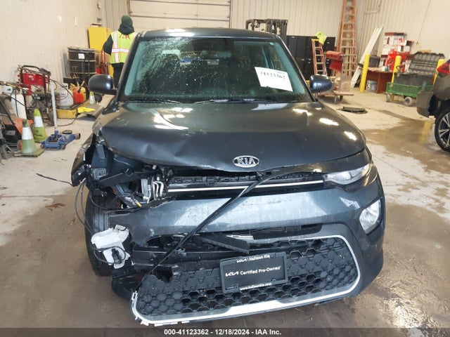 KIA SOUL S 2021 KNDJ23AUXM7767238 Image 13