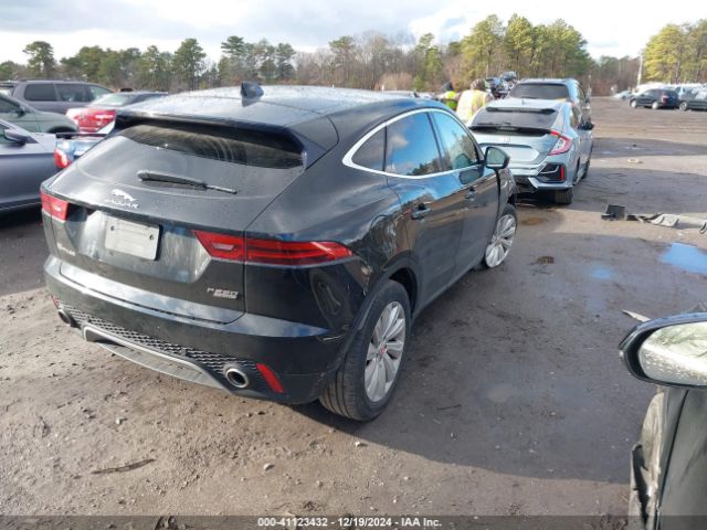 2018 JAGUAR E-PACE SADFP2FX6J1Z32726 Photo 3