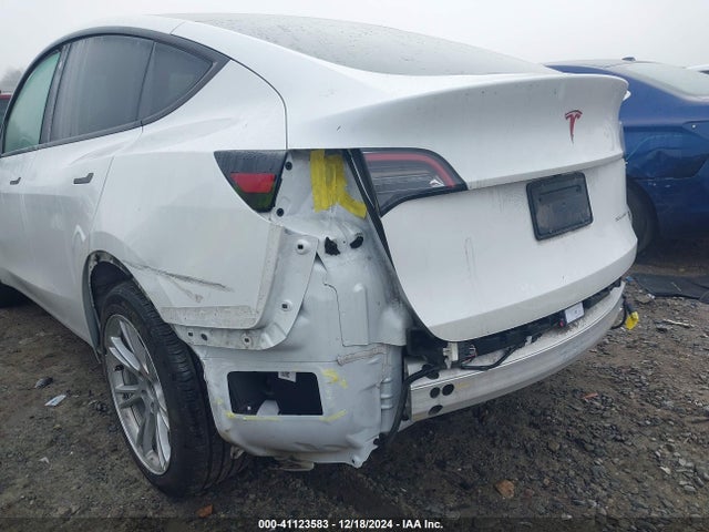 2021 TESLA MODEL Y 5YJYGAEE7MF294190 Photo 5