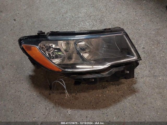 3C4NJDBBXKT842651 Jeep Compass Altitude 4x4