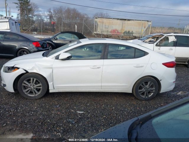 5NPD84LF2JH303139 Hyundai Elantra Value Edition