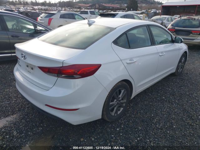 5NPD84LF2JH303139 Hyundai Elantra Value Edition