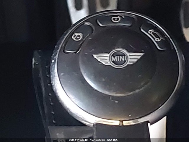 2011 MINI COOPER S COUNTRYMAN WMWZC5C53BWM11196 Photo 10