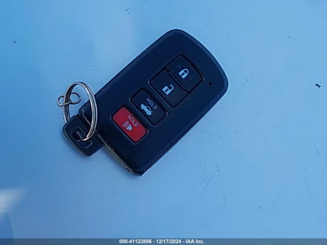 5YFBURHE9EP065217 Toyota Corolla L/le/le Pls/prm/s/s Pls