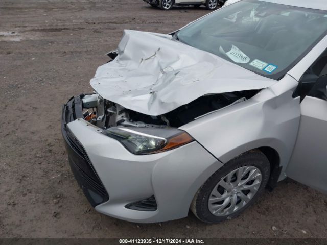 2T1BURHE7KC212629 Toyota COROLLA LE