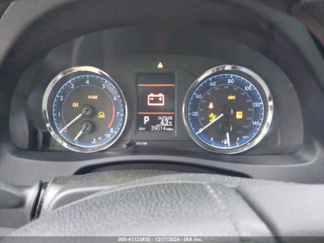 2T1BURHE7KC212629 Toyota COROLLA LE