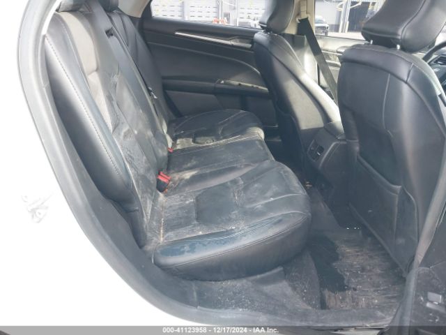 3FA6P0D98JR124040 Ford Fusion Titanium