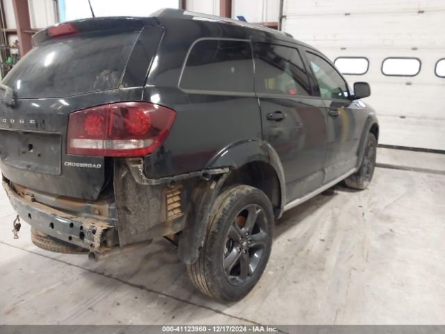 3C4PDCGB3KT861111 Dodge Journey Crossroad
