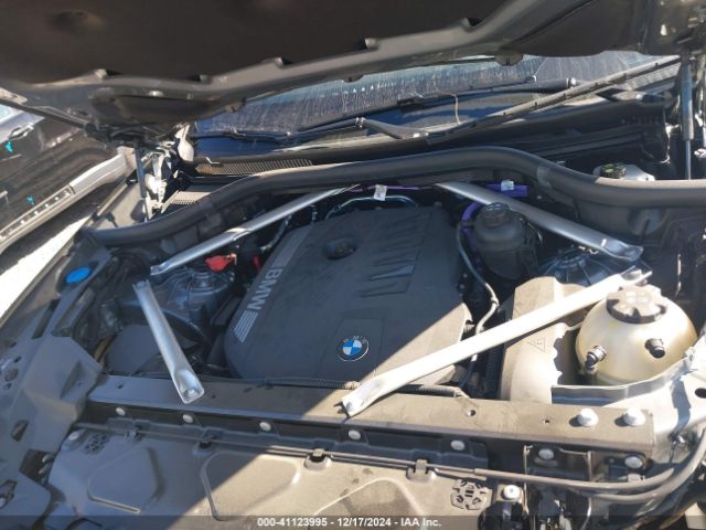 5UX13EU09R9S32851 BMW X5 Sdrive40i