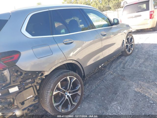 5UX13EU09R9S32851 BMW X5 Sdrive40i