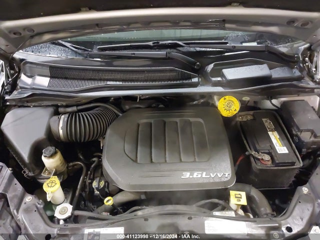2C4RC1BG8ER347104 Chrysler Town & Country Touring