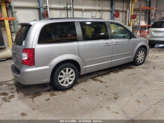 2C4RC1BG8ER347104 Chrysler Town & Country Touring