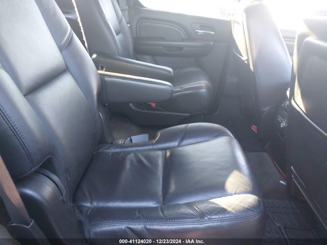 2011 CADILLAC ESCALADE 1GYS4AEF9BR252287 Photo 7