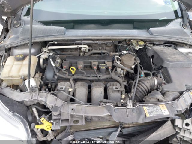 1FADP3N24EL274922 Ford Focus Titanium