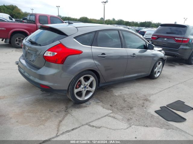 1FADP3N24EL274922 Ford Focus Titanium