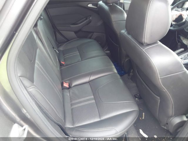 1FADP3N24EL274922 Ford Focus Titanium
