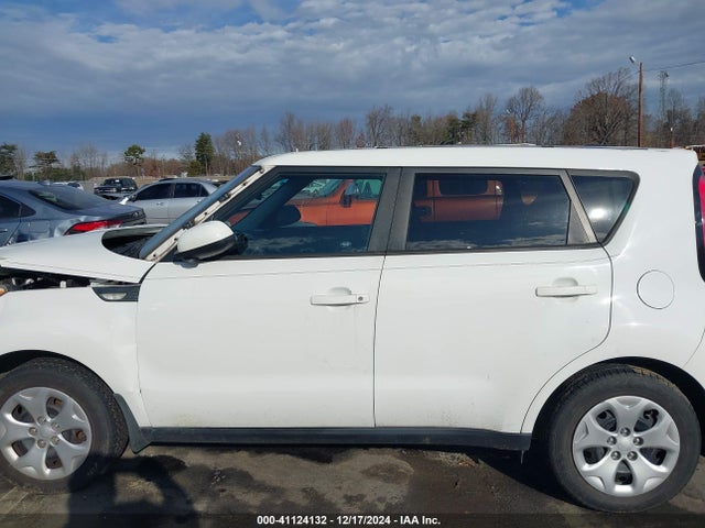 KIA Soul 2014 KNDJN2A28E7035286 Image 14