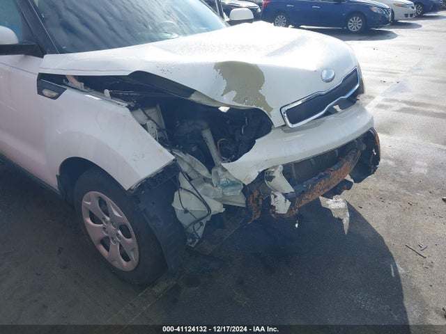 KIA Soul 2014 KNDJN2A28E7035286 Image 6