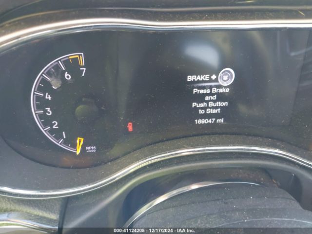 1C4RJFLG6KC640067 Jeep Grand Cherokee Trailhawk 4x4