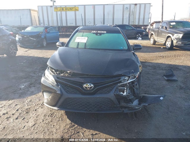 Toyota CAMRY SE 2018 4T1B11HK6JU551248 Image 12