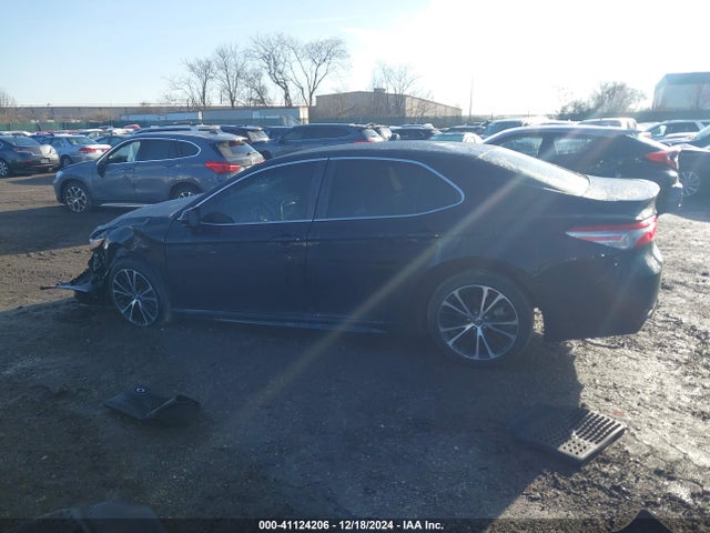 Toyota CAMRY SE 2018 4T1B11HK6JU551248 Image 14
