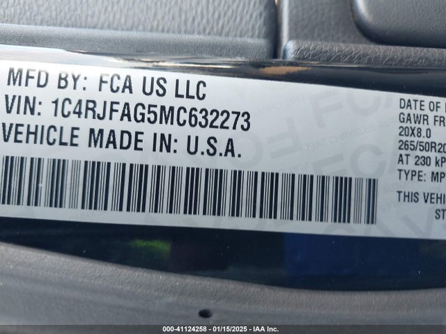 1C4RJFAG5MC632273 Jeep Grand Cherokee Laredo X 4x4