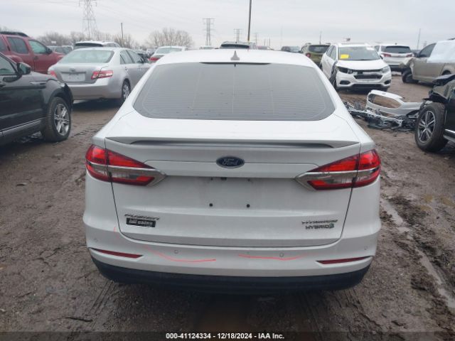 3FA6P0RU1KR110219 Ford Fusion Hybrid Titanium