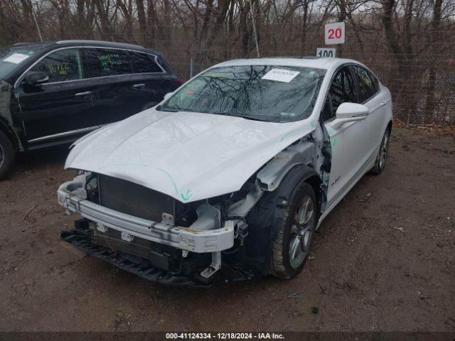 3FA6P0RU1KR110219 Ford Fusion Hybrid Titanium