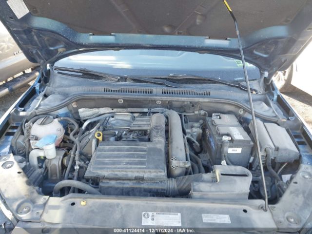 3VW2B7AJ4HM383241 Volkswagen Jetta 1.4t S