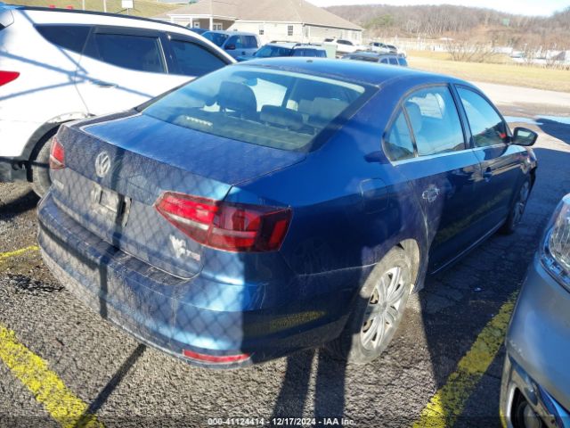 3VW2B7AJ4HM383241 Volkswagen Jetta 1.4t S