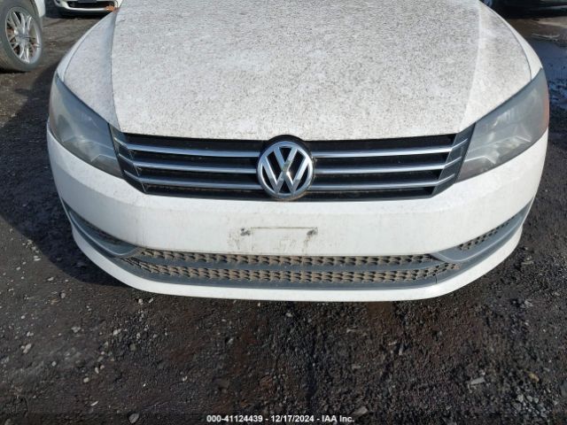 1VWAT7A36FC054887 Volkswagen Passat 1.8t Wolfsburg Edition