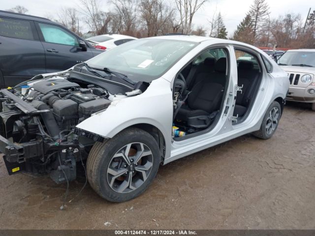 3KPF24AD9KE091826 KIA Forte Lxs