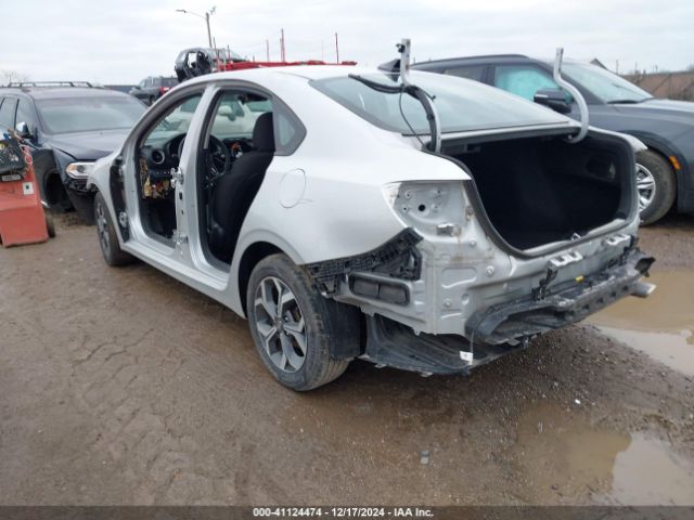 3KPF24AD9KE091826 KIA Forte Lxs