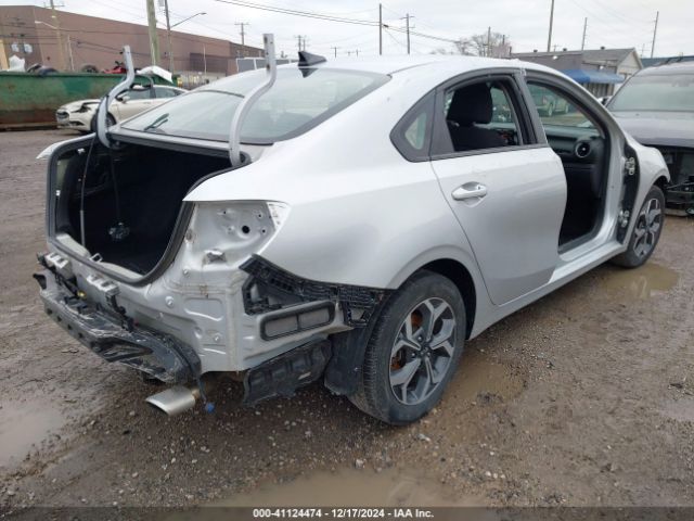 3KPF24AD9KE091826 KIA Forte Lxs