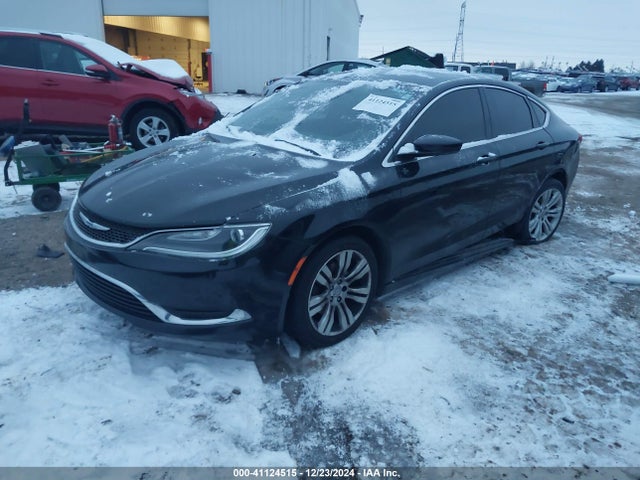 Chrysler 200 Limited 2016 1C3CCCAB0GN119416 Image 2