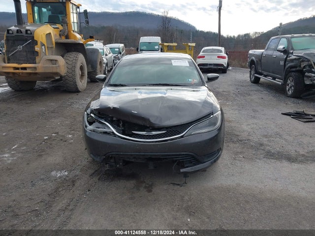 1C3CCCFBXGN186419 Chrysler 200 Touring