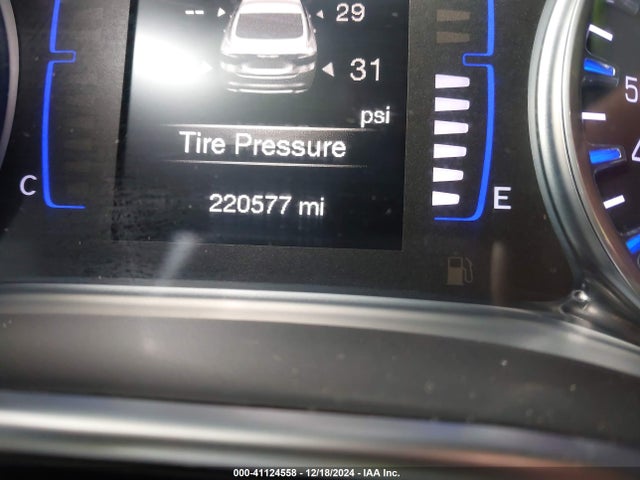 Chrysler 200 Touring 2016 1C3CCCFBXGN186419 Image 15