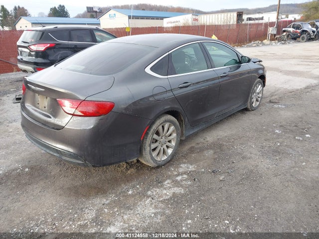 1C3CCCFBXGN186419 Chrysler 200 Touring