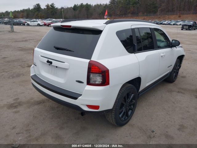 1C4NJDBB3FD324991 Jeep Compass Altitude Edition