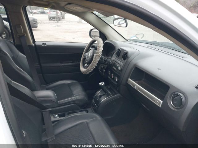 1C4NJDBB3FD324991 Jeep Compass Altitude Edition