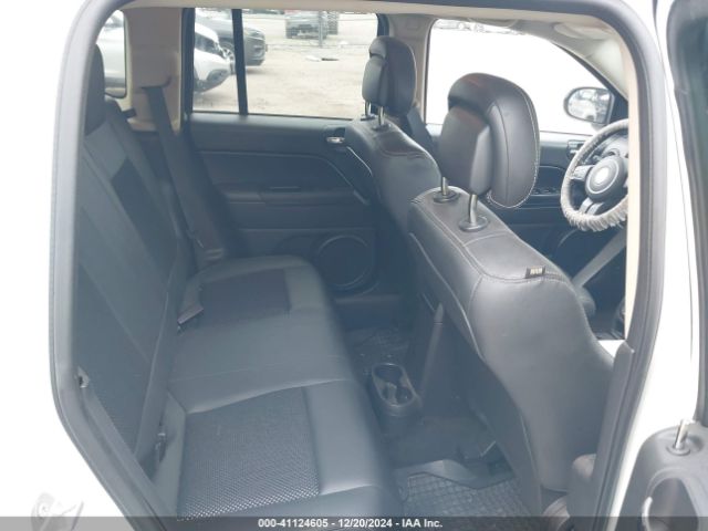 1C4NJDBB3FD324991 Jeep Compass Altitude Edition