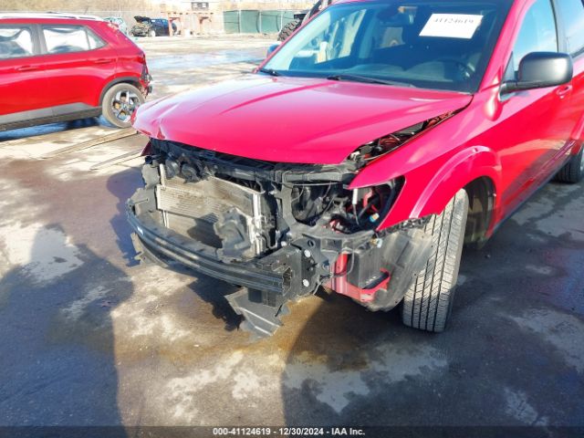 3C4PDCAB4JT531632 Dodge JOURNEY SE
