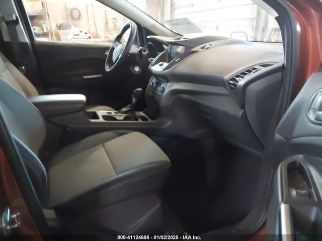 Ford ESCAPE SE 2017 1FMCU0GDXHUE52306 Image 5