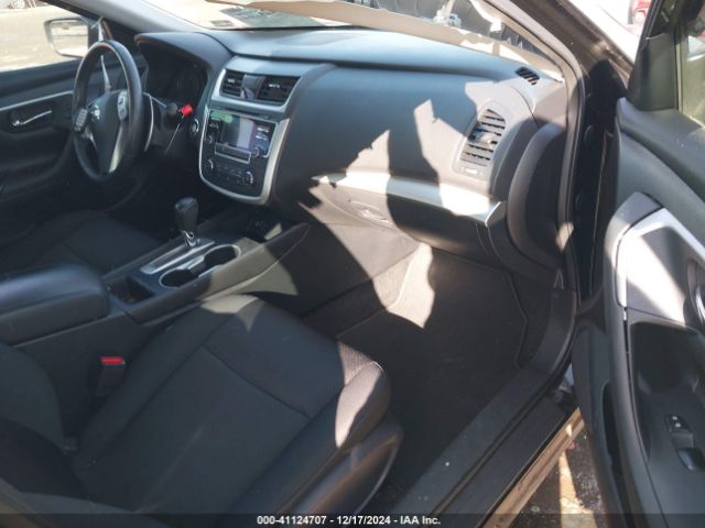 1N4AL3AP2HC220488 Nissan Altima 2.5 Sr