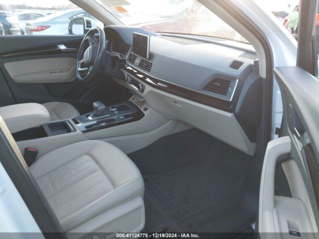 WA1BNAFY1J2188735 Audi Q5 2.0t Premium