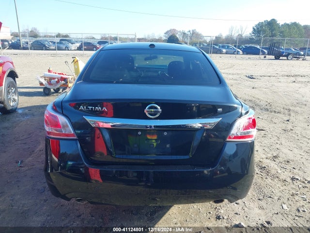 Nissan Altima 2.5 S 2015 1N4AL3AP3FN394037 Image 17